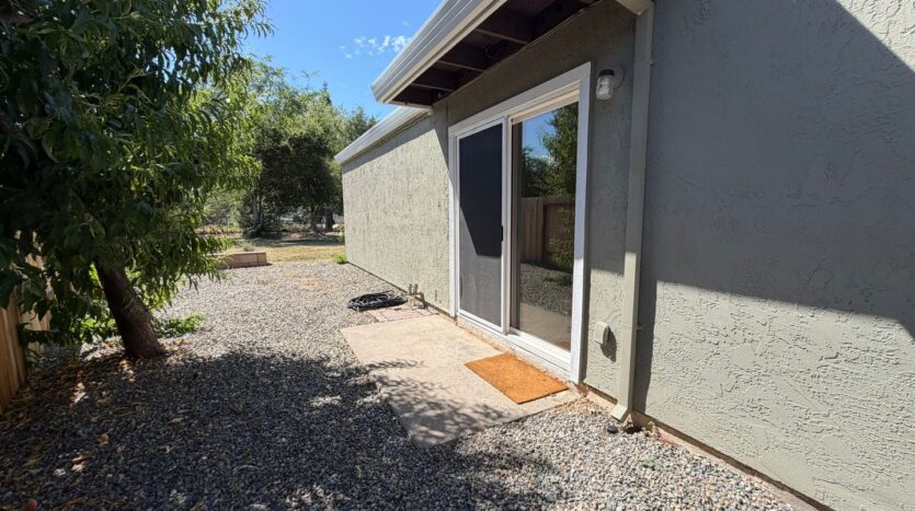 5061 Shell St  - North Highlands - California - 2 bed, 1 bath rental property