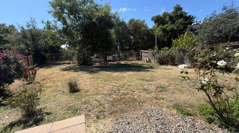 5061 Shell St  - North Highlands - California - 2 bed, 1 bath rental property