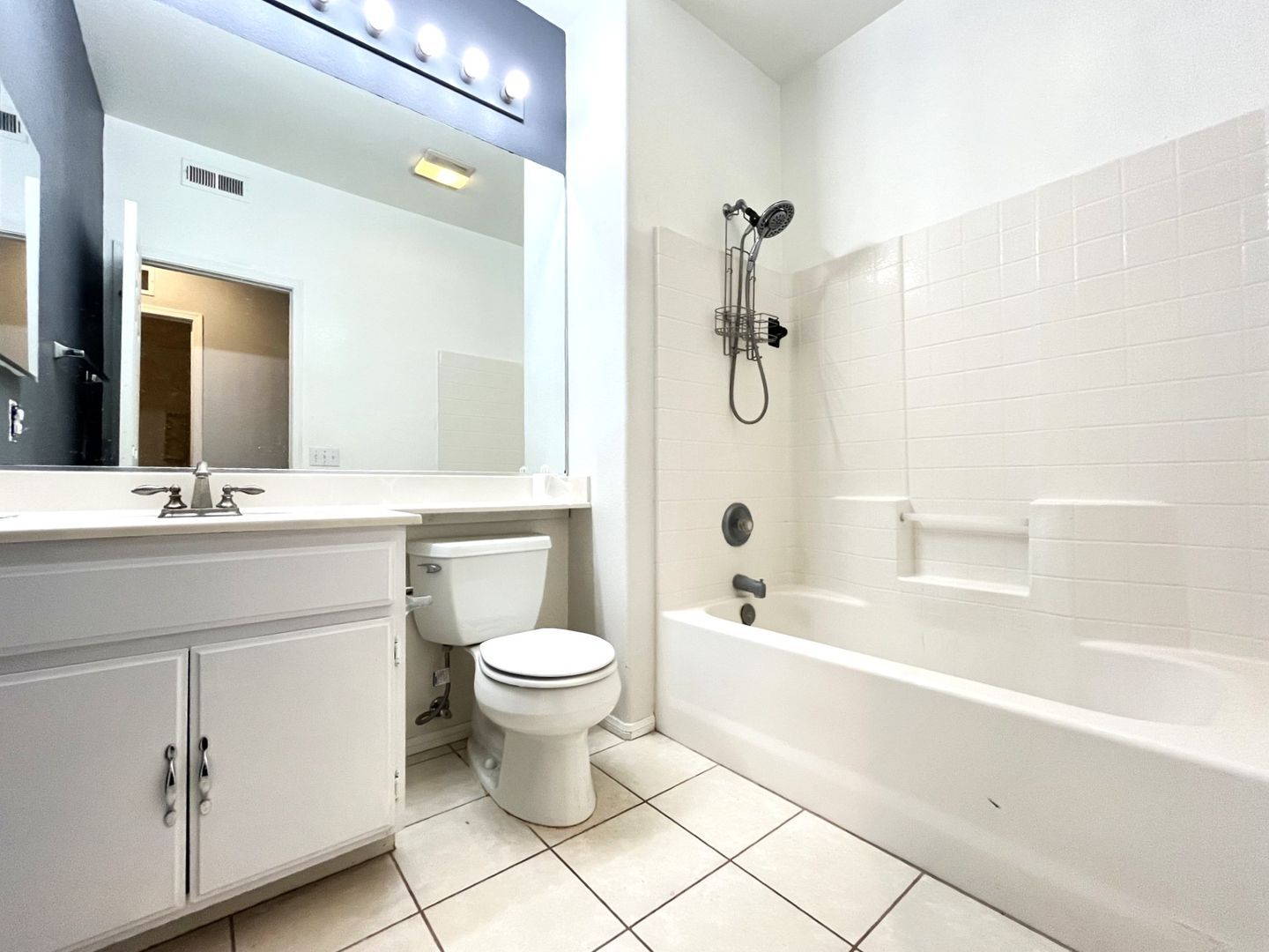511 Shasta Drive - Corona - California - 3 bed, 2 bath rental property