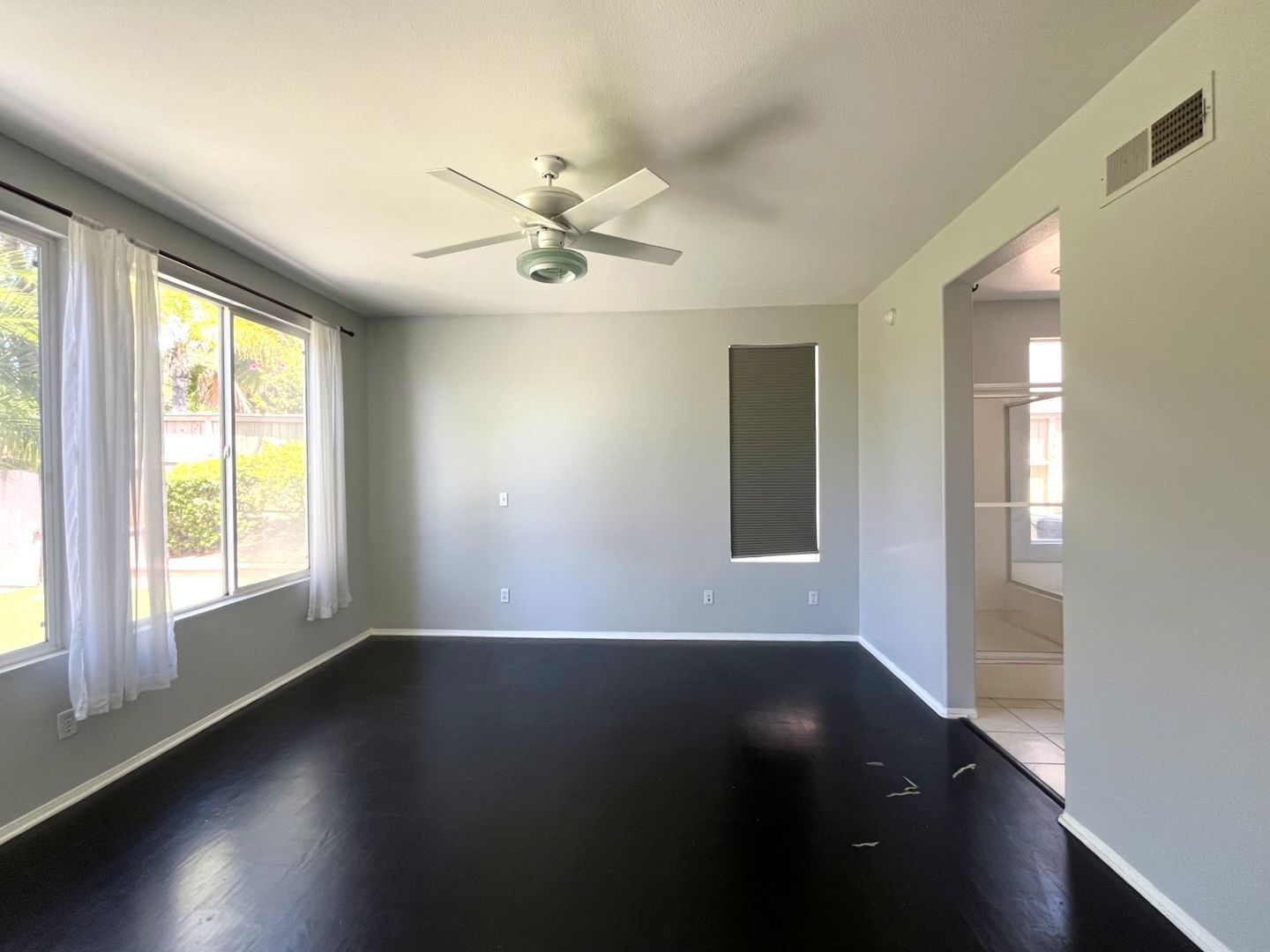 511 Shasta Drive - Corona - California - 3 bed, 2 bath rental property