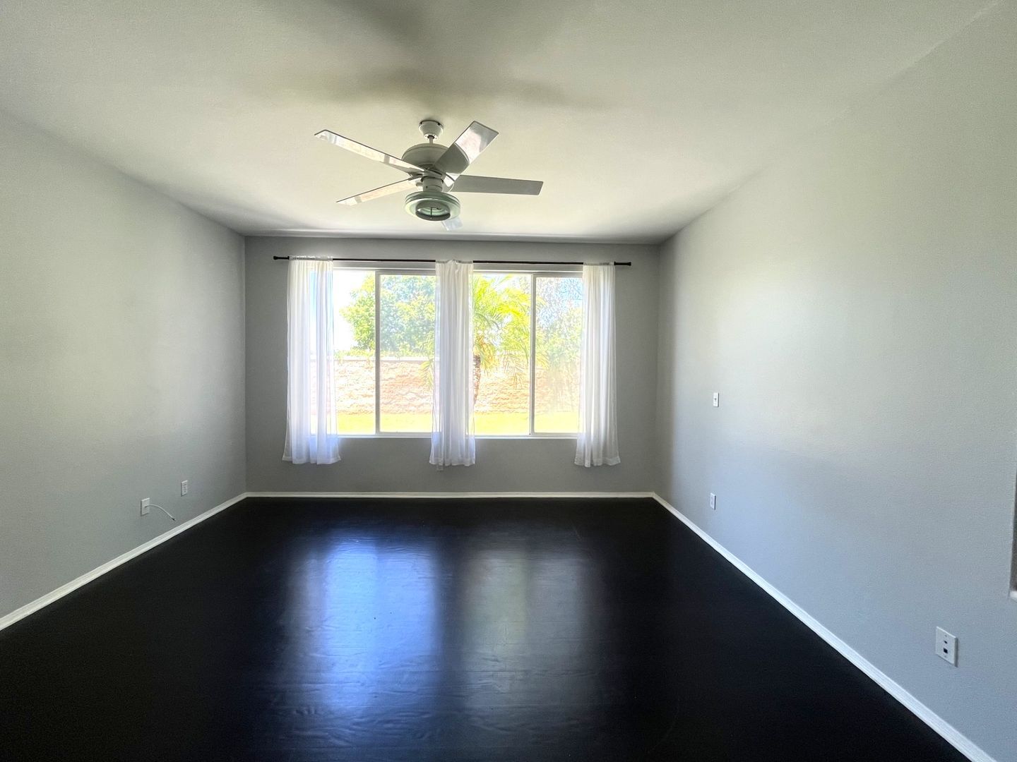 511 Shasta Drive - Corona - California - 3 bed, 2 bath rental property
