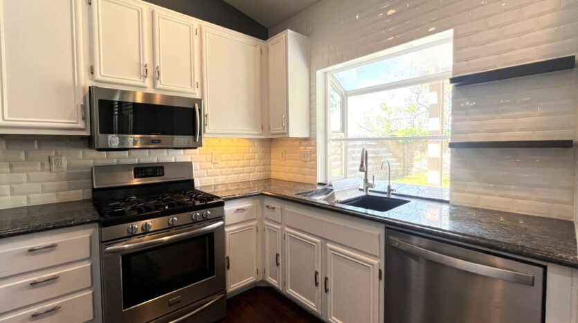 511 Shasta Drive - Corona - California - 3 bed, 2 bath rental property