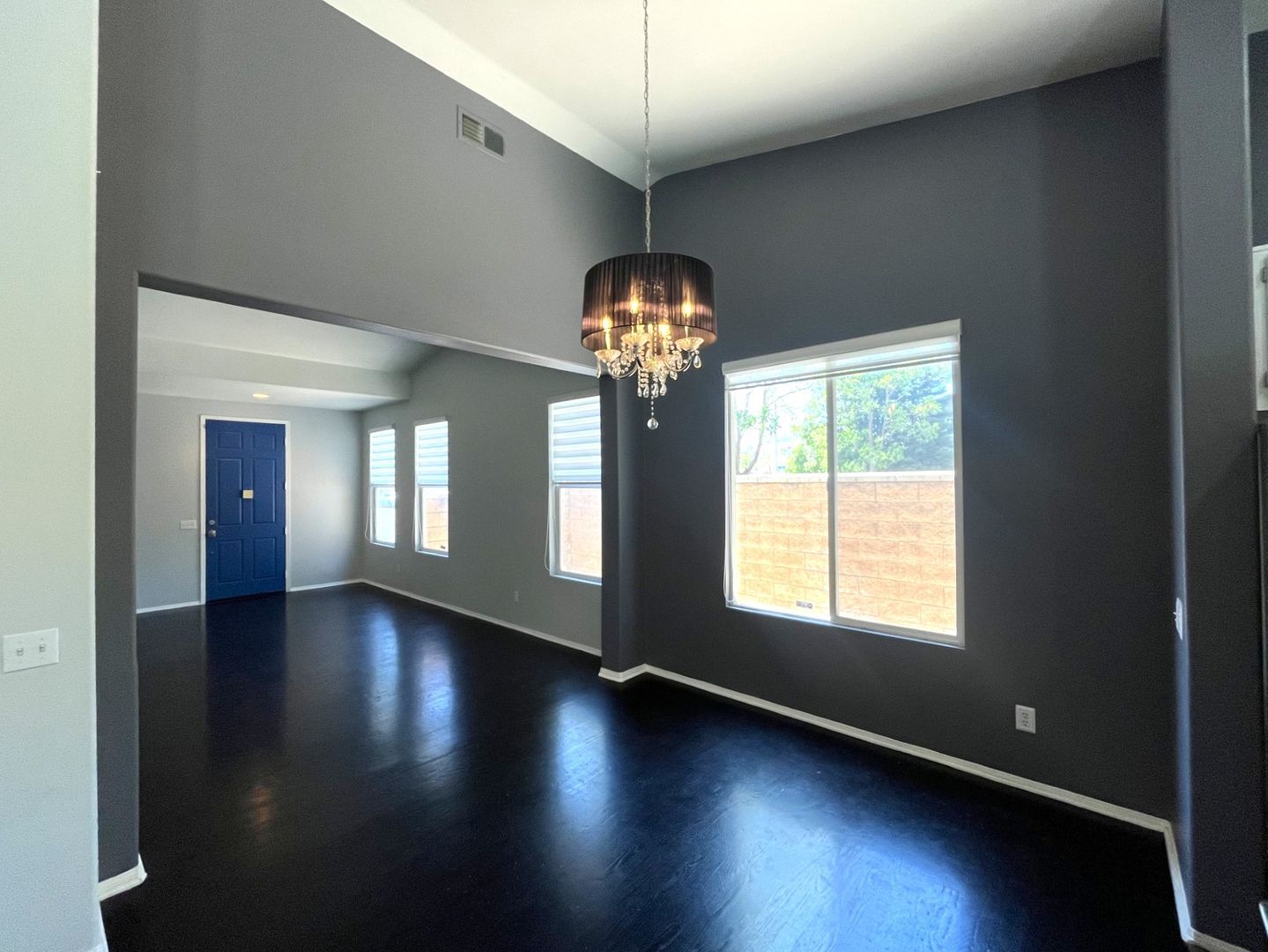 511 Shasta Drive - Corona - California - 3 bed, 2 bath rental property
