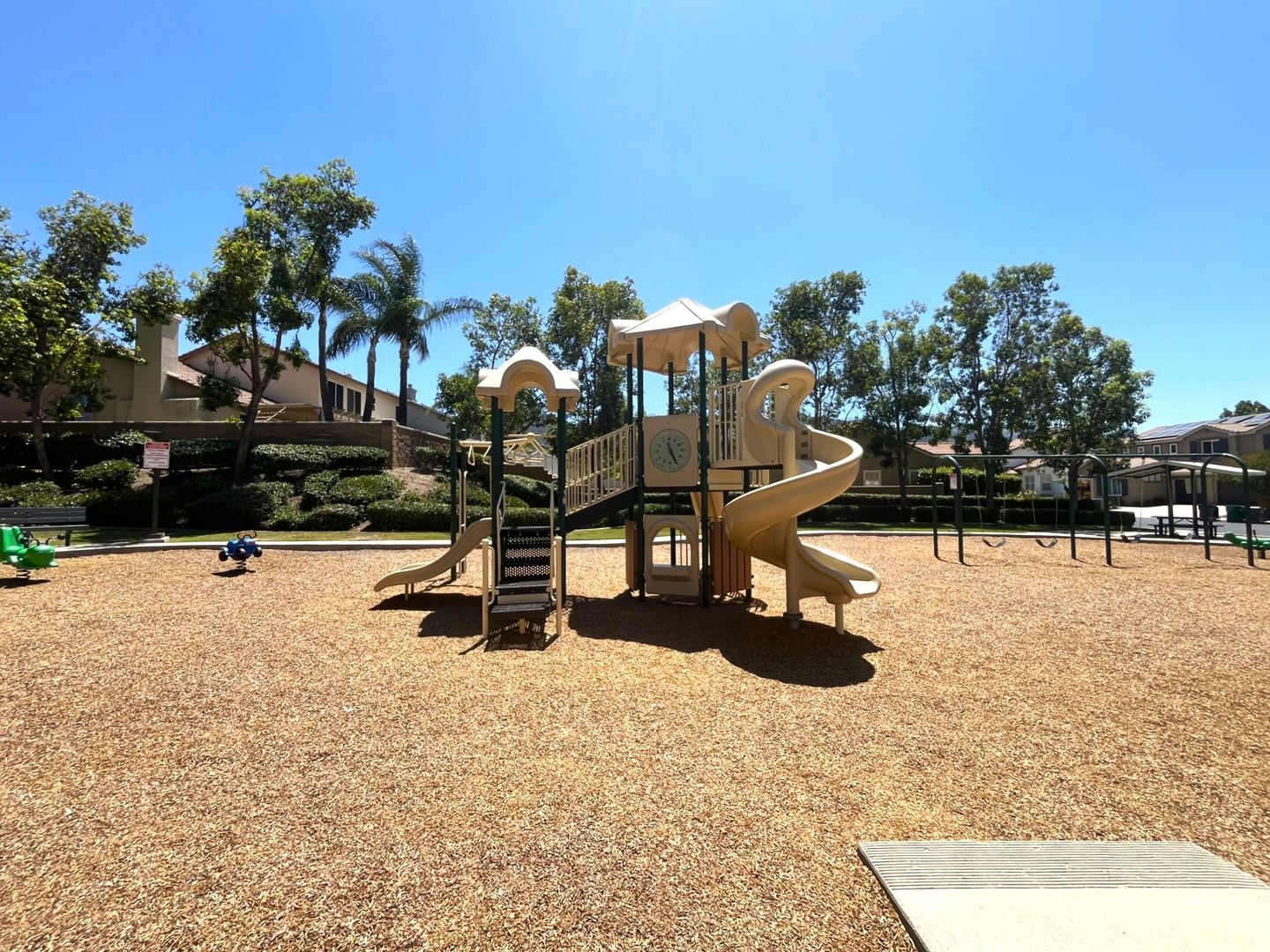 511 Shasta Drive - Corona - California - 3 bed, 2 bath rental property