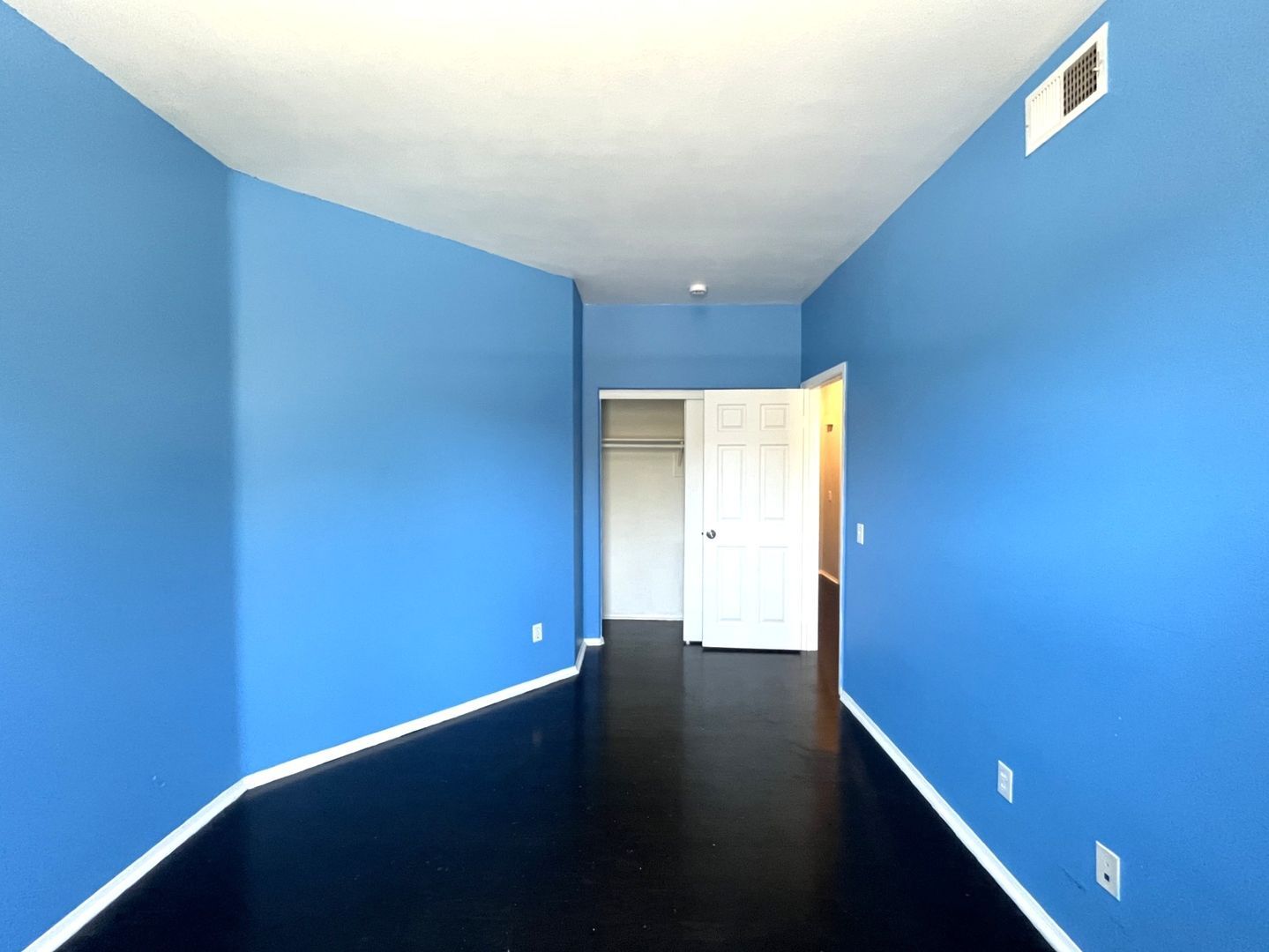 511 Shasta Drive - Corona - California - 3 bed, 2 bath rental property