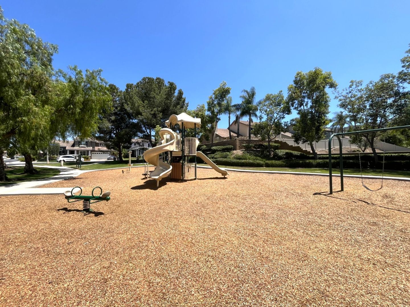 511 Shasta Drive - Corona - California - 3 bed, 2 bath rental property