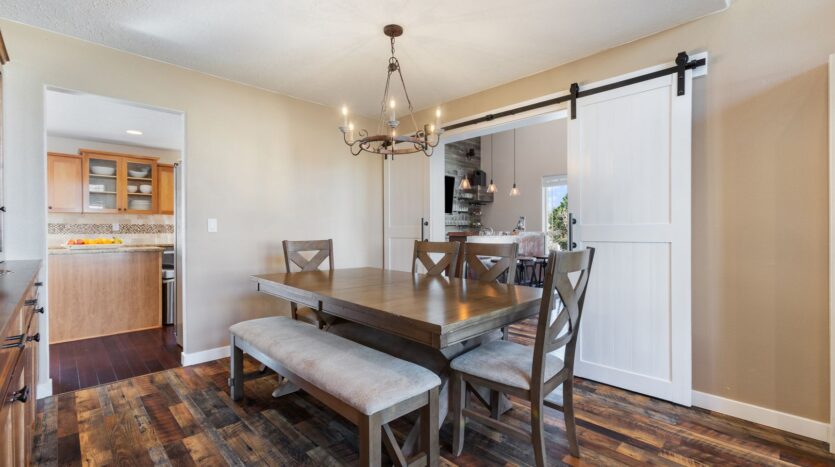 5168 SE 12th Way - Gresham - Oregon - 3 bed, 2.5 bath rental property