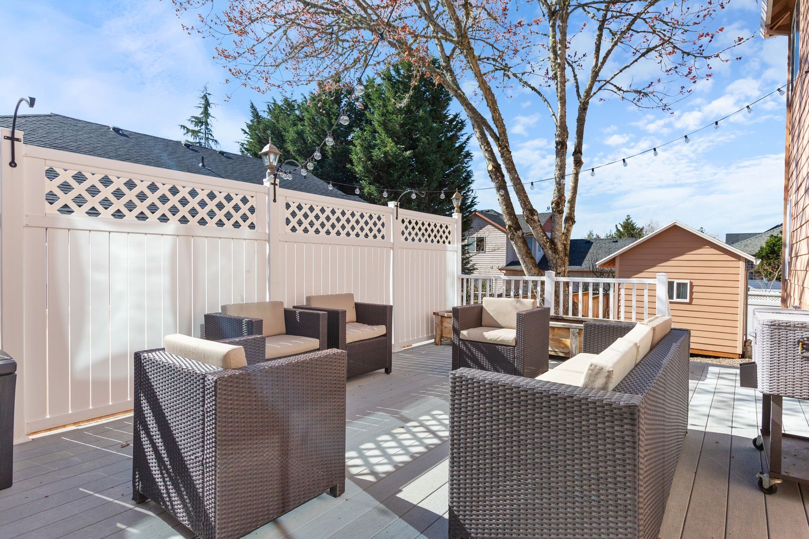 5168 SE 12th Way - Gresham - Oregon - 3 bed, 2.5 bath rental property
