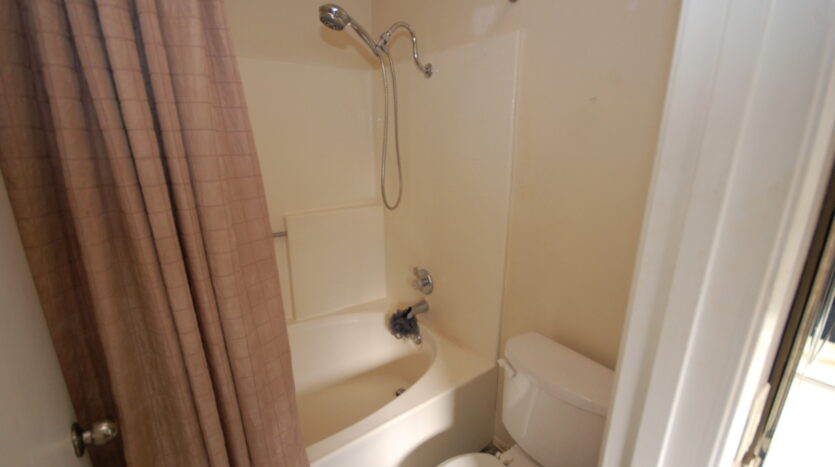 517 Barnett Drive - San Marcos - California - 3 bed, 2 bath rental property