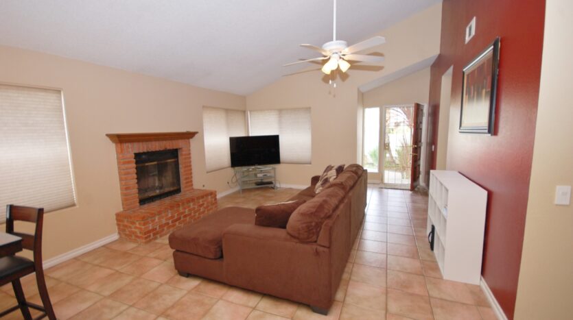517 Barnett Drive - San Marcos - California - 3 bed, 2 bath rental property