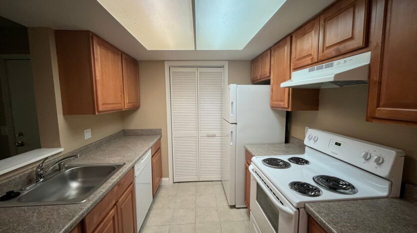 530 E Patriot Blvd #175-F - Reno - Nevada - 2 bed, 1 bath rental property