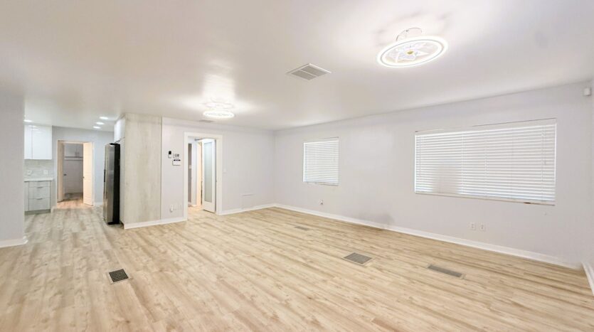 545 S Calle Amigos - Unit A  - Palm Springs - California - 2 bed, 2 bath rental property