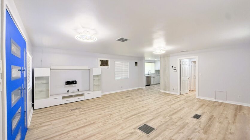 545 S Calle Amigos - Unit A  - Palm Springs - California - 2 bed, 2 bath rental property