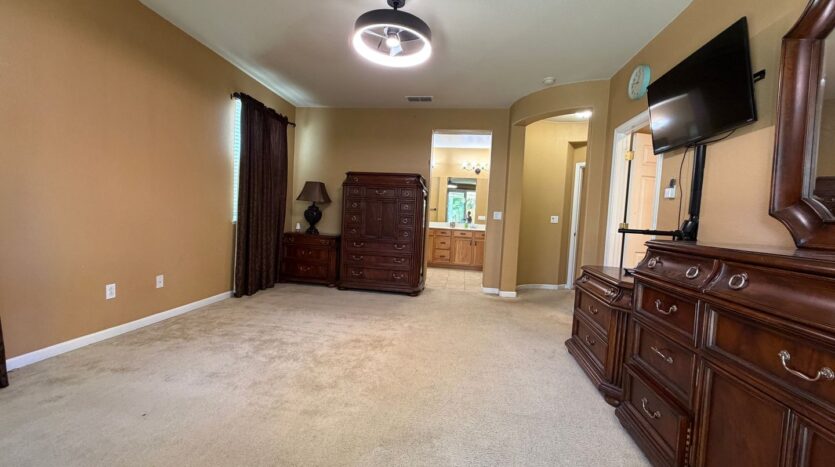 5501 Claudied Way  - Elk Grove - California - 4 bed, 2 bath rental property