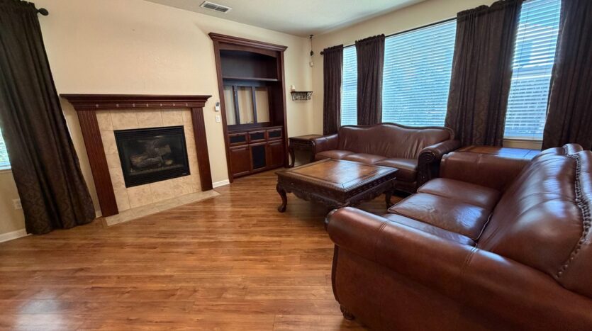 5501 Claudied Way  - Elk Grove - California - 4 bed, 2 bath rental property