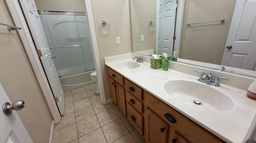 5501 Claudied Way  - Elk Grove - California - 4 bed, 2 bath rental property