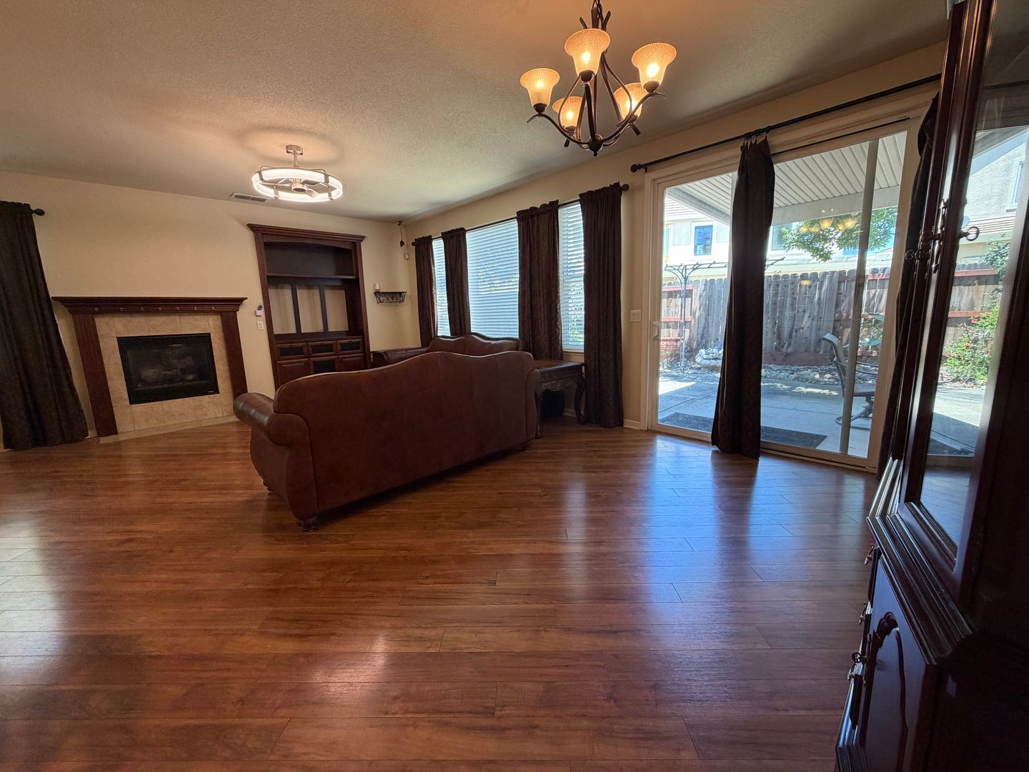 5501 Claudied Way  - Elk Grove - California - 4 bed, 2 bath rental property