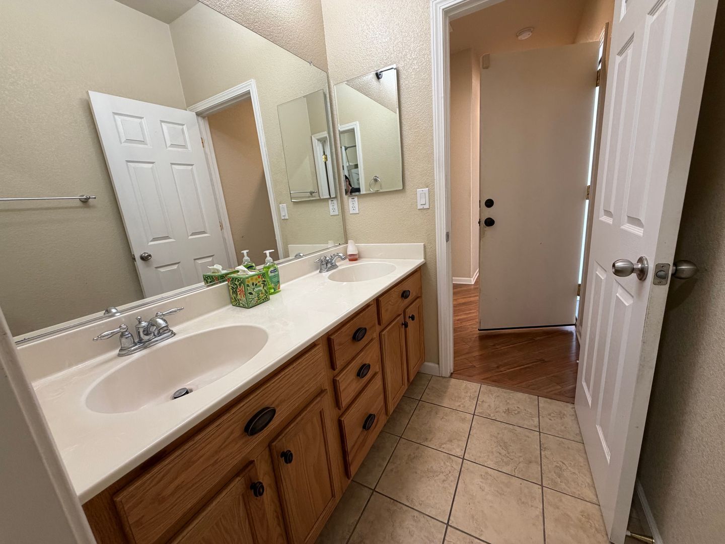 5501 Claudied Way  - Elk Grove - California - 4 bed, 2 bath rental property