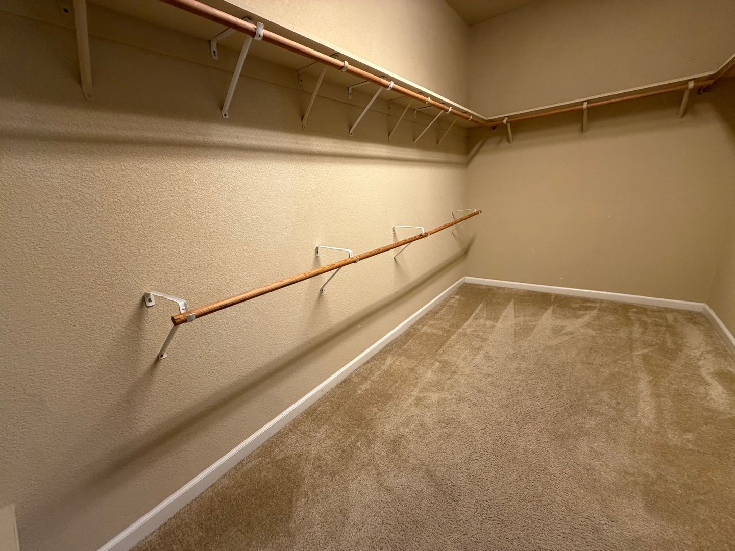 5501 Claudied Way  - Elk Grove - California - 4 bed, 2 bath rental property
