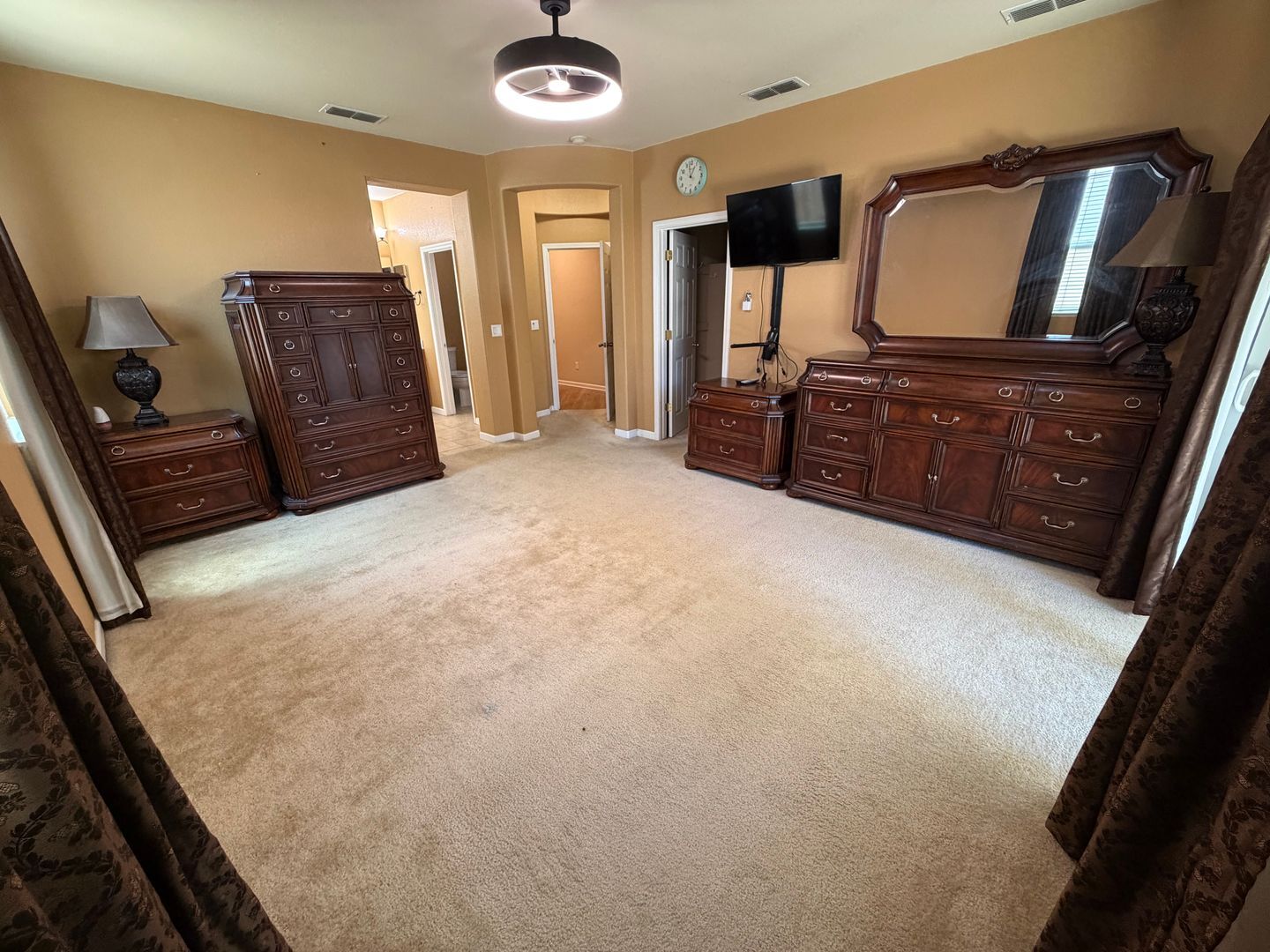 5501 Claudied Way  - Elk Grove - California - 4 bed, 2 bath rental property