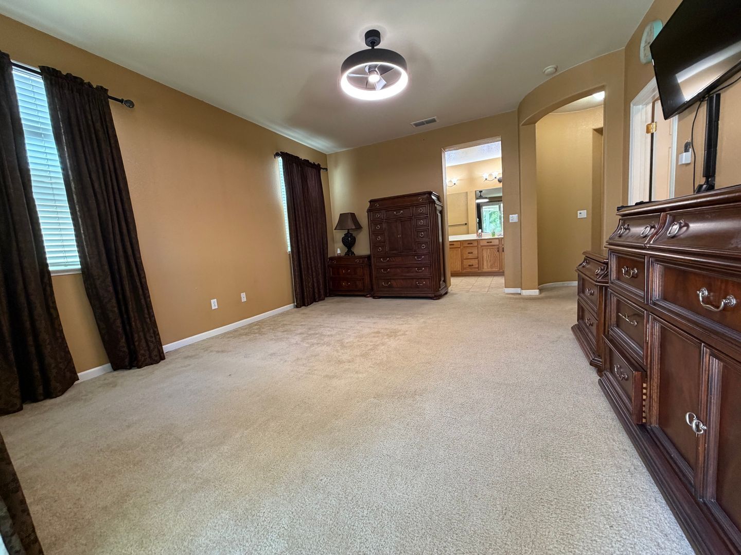 5501 Claudied Way  - Elk Grove - California - 4 bed, 2 bath rental property