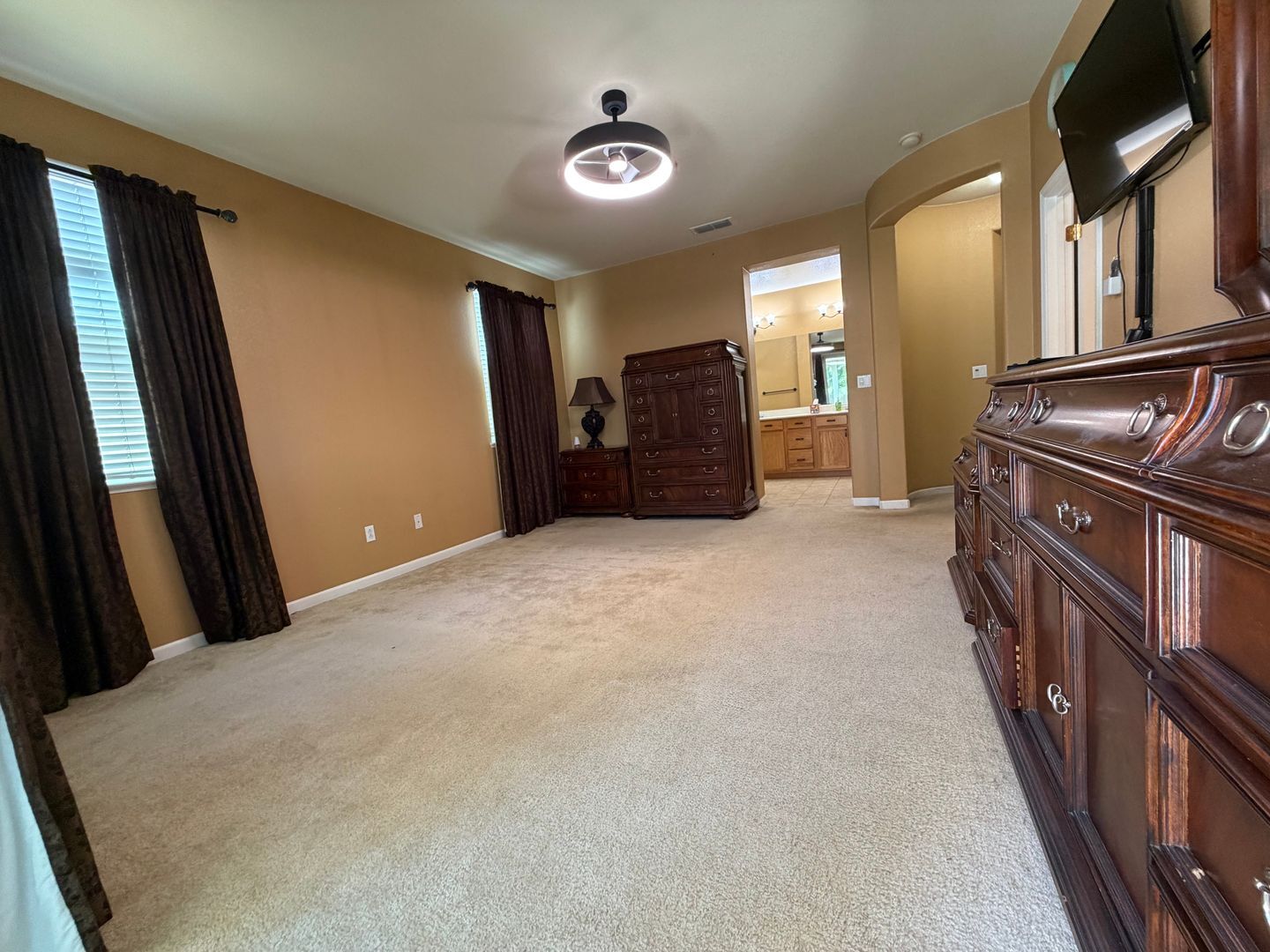 5501 Claudied Way  - Elk Grove - California - 4 bed, 2 bath rental property