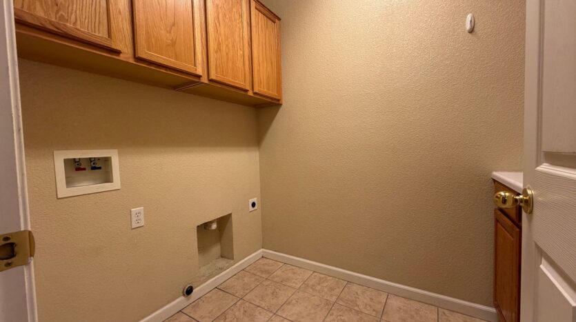 5501 Claudied Way  - Elk Grove - California - 4 bed, 2 bath rental property