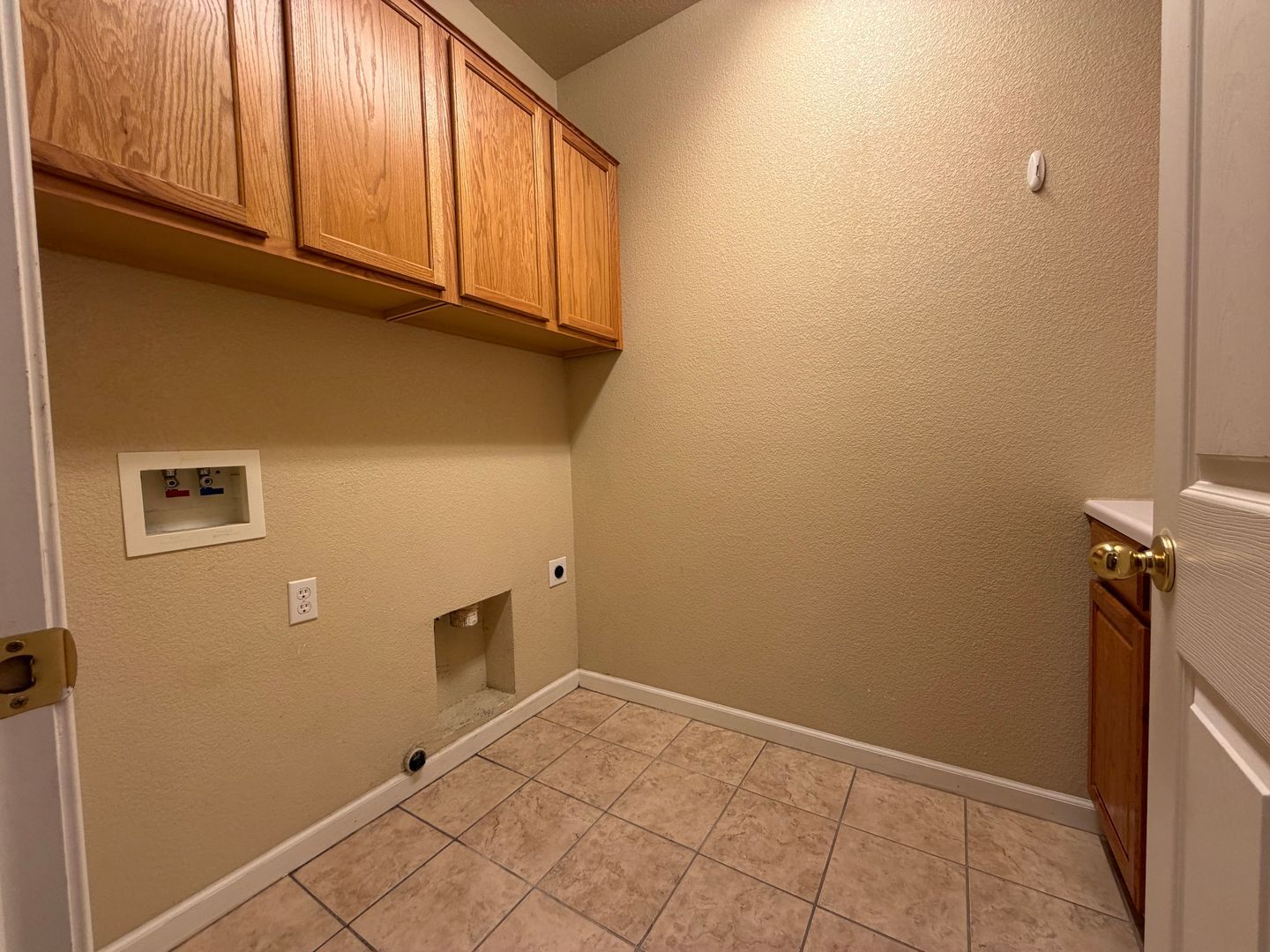 5501 Claudied Way  - Elk Grove - California - 4 bed, 2 bath rental property