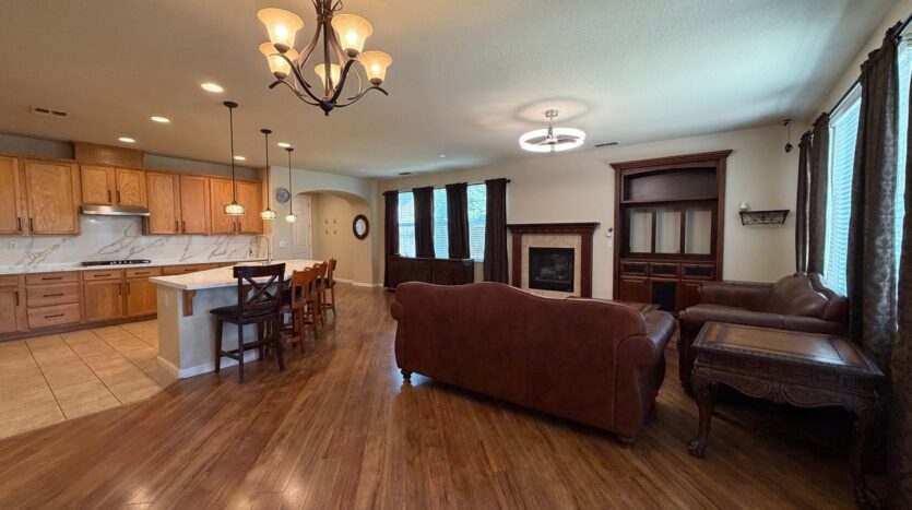 5501 Claudied Way  - Elk Grove - California - 4 bed, 2 bath rental property