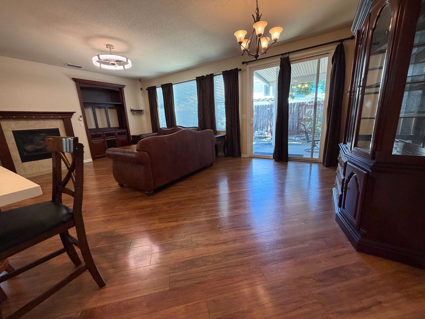 5501 Claudied Way  - Elk Grove - California - 4 bed, 2 bath rental property