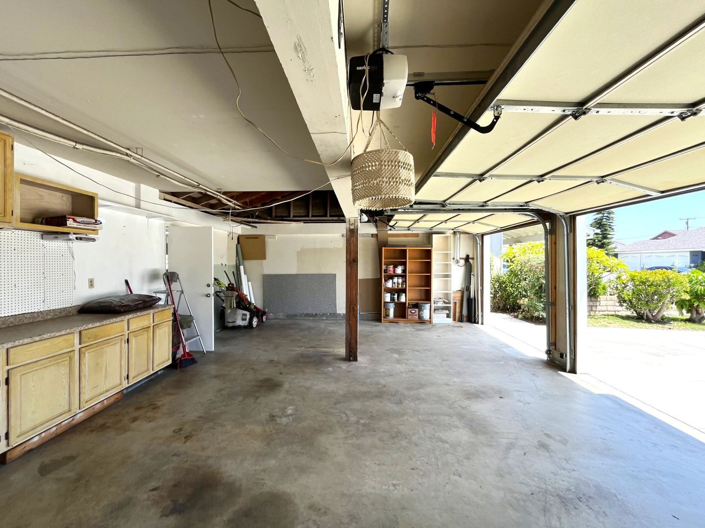 581 S Greenwich St - Anaheim - California - 4 bed, 3 bath rental property