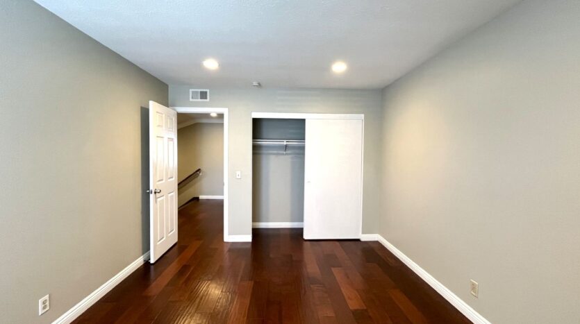 581 S Greenwich St - Anaheim - California - 4 bed, 3 bath rental property