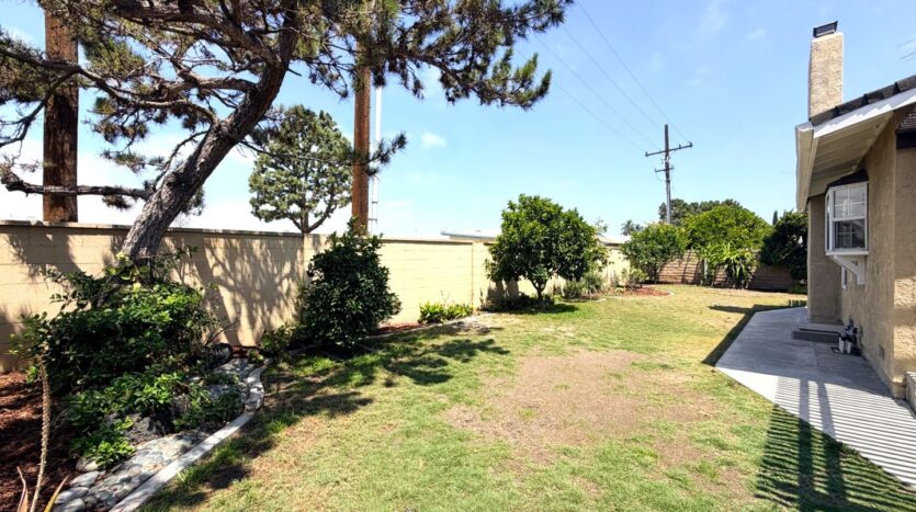 581 S Greenwich St - Anaheim - California - 4 bed, 3 bath rental property