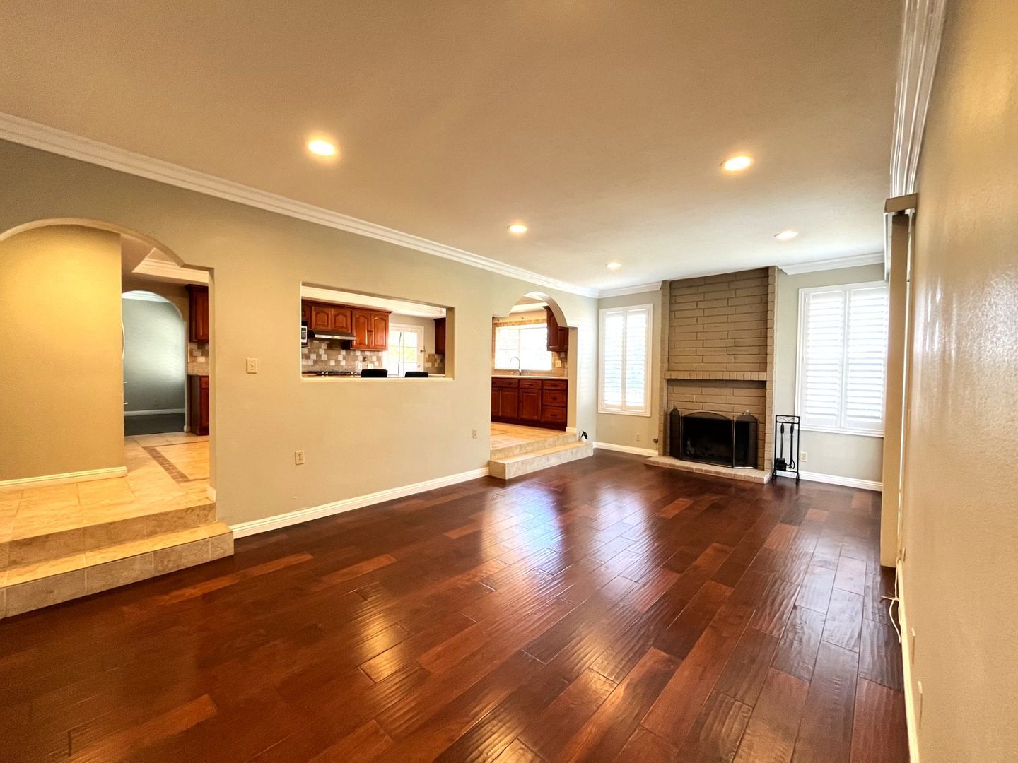 581 S Greenwich St - Anaheim - California - 4 bed, 3 bath rental property