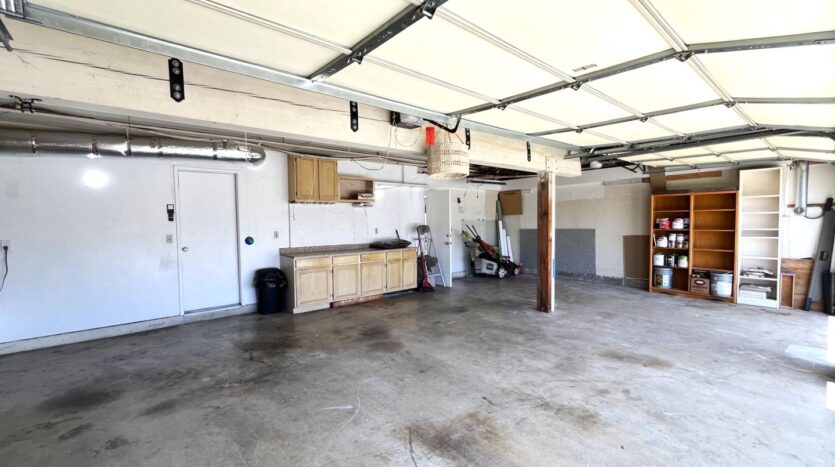 581 S Greenwich St - Anaheim - California - 4 bed, 3 bath rental property
