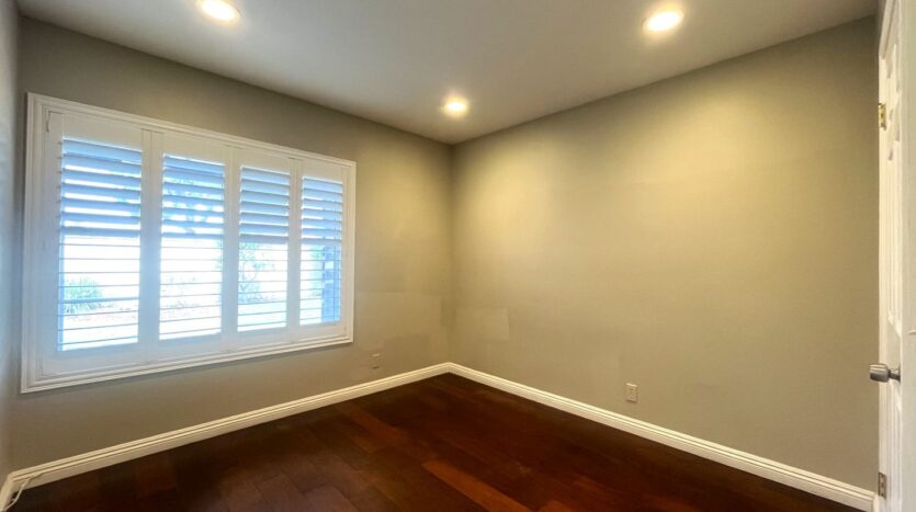 581 S Greenwich St - Anaheim - California - 4 bed, 3 bath rental property