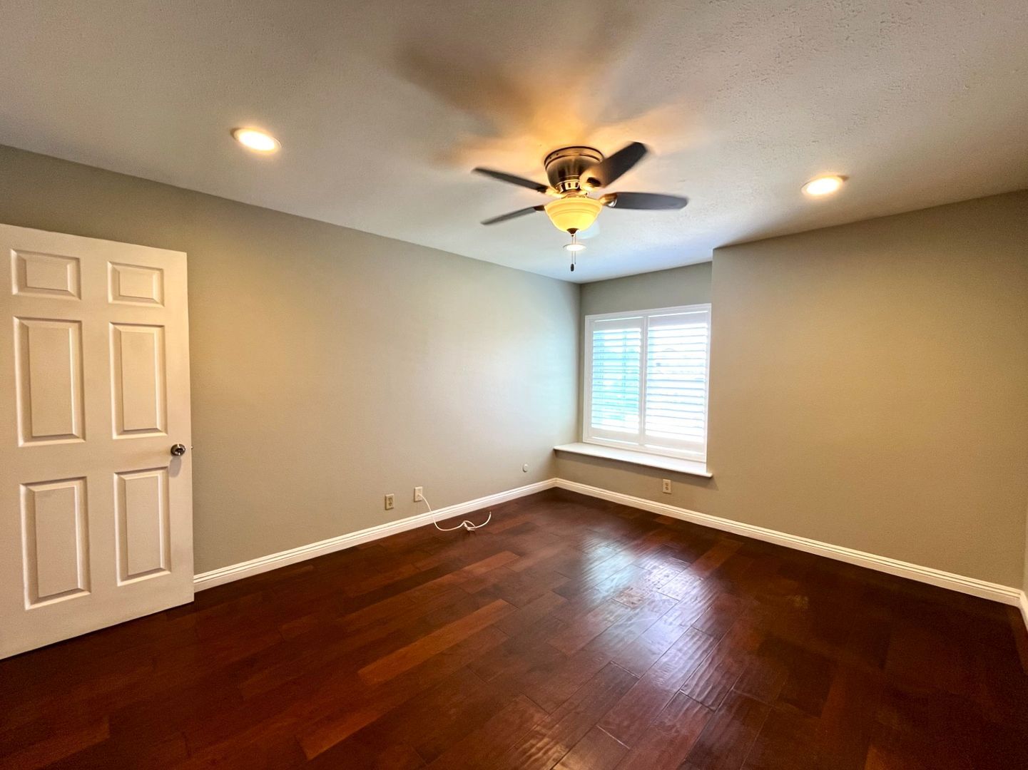 581 S Greenwich St - Anaheim - California - 4 bed, 3 bath rental property