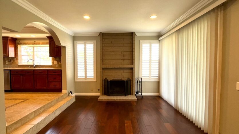 581 S Greenwich St - Anaheim - California - 4 bed, 3 bath rental property