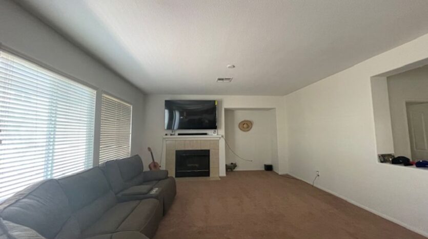 5875 Larry Dean St - Corona - California - 5 bed, 3 bath rental property