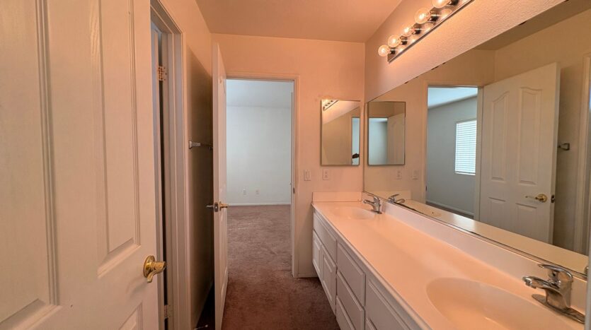 5875 Larry Dean St - Corona - California - 5 bed, 3 bath rental property