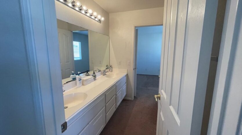 5875 Larry Dean St - Corona - California - 5 bed, 3 bath rental property