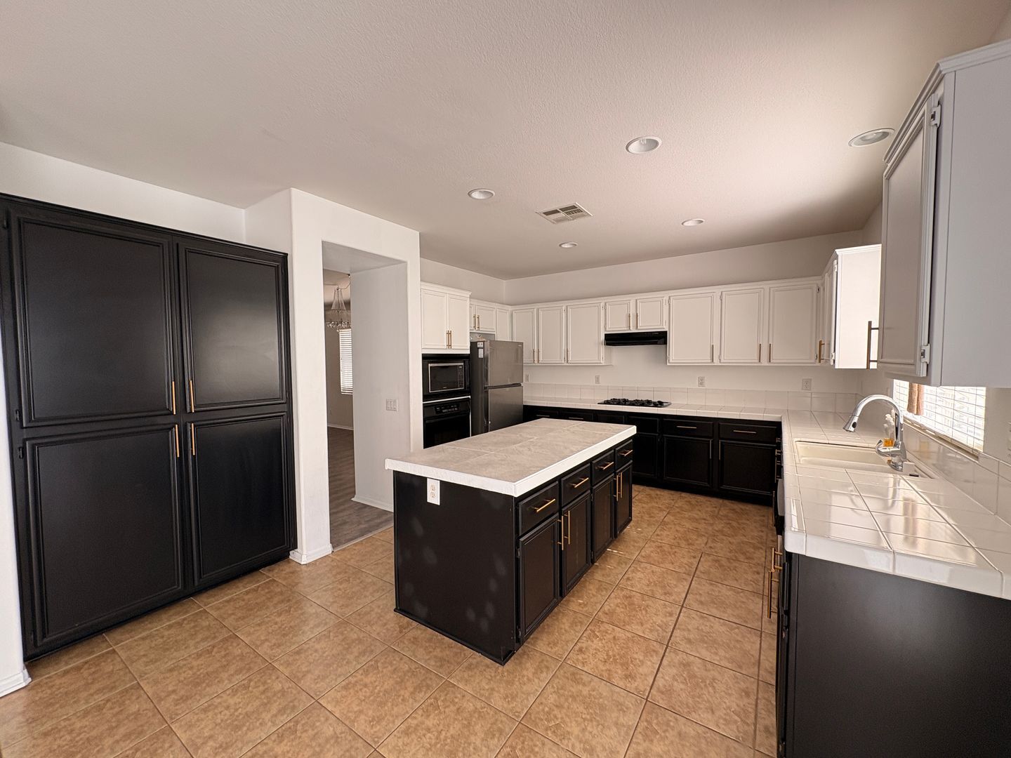 5875 Larry Dean St - Corona - California - 5 bed, 3 bath rental property