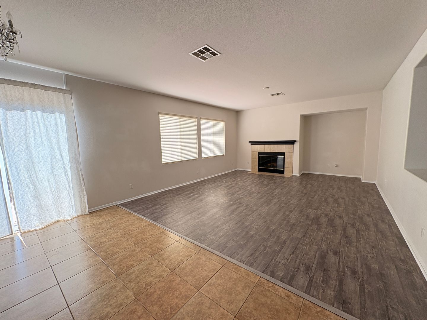 5875 Larry Dean St - Corona - California - 5 bed, 3 bath rental property