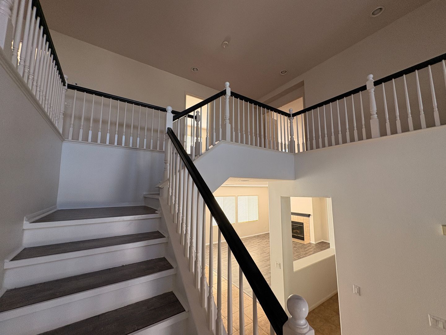 5875 Larry Dean St - Corona - California - 5 bed, 3 bath rental property