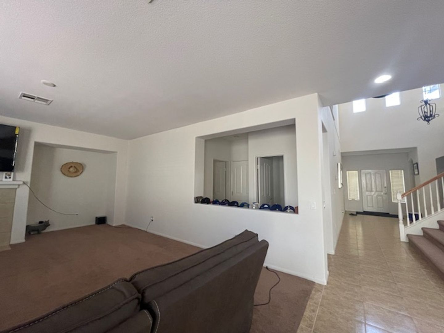 5875 Larry Dean St - Corona - California - 5 bed, 3 bath rental property