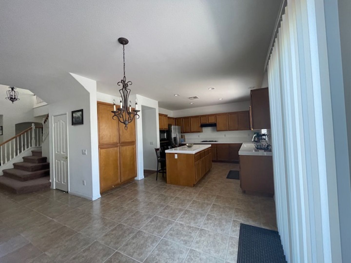 5875 Larry Dean St - Corona - California - 5 bed, 3 bath rental property