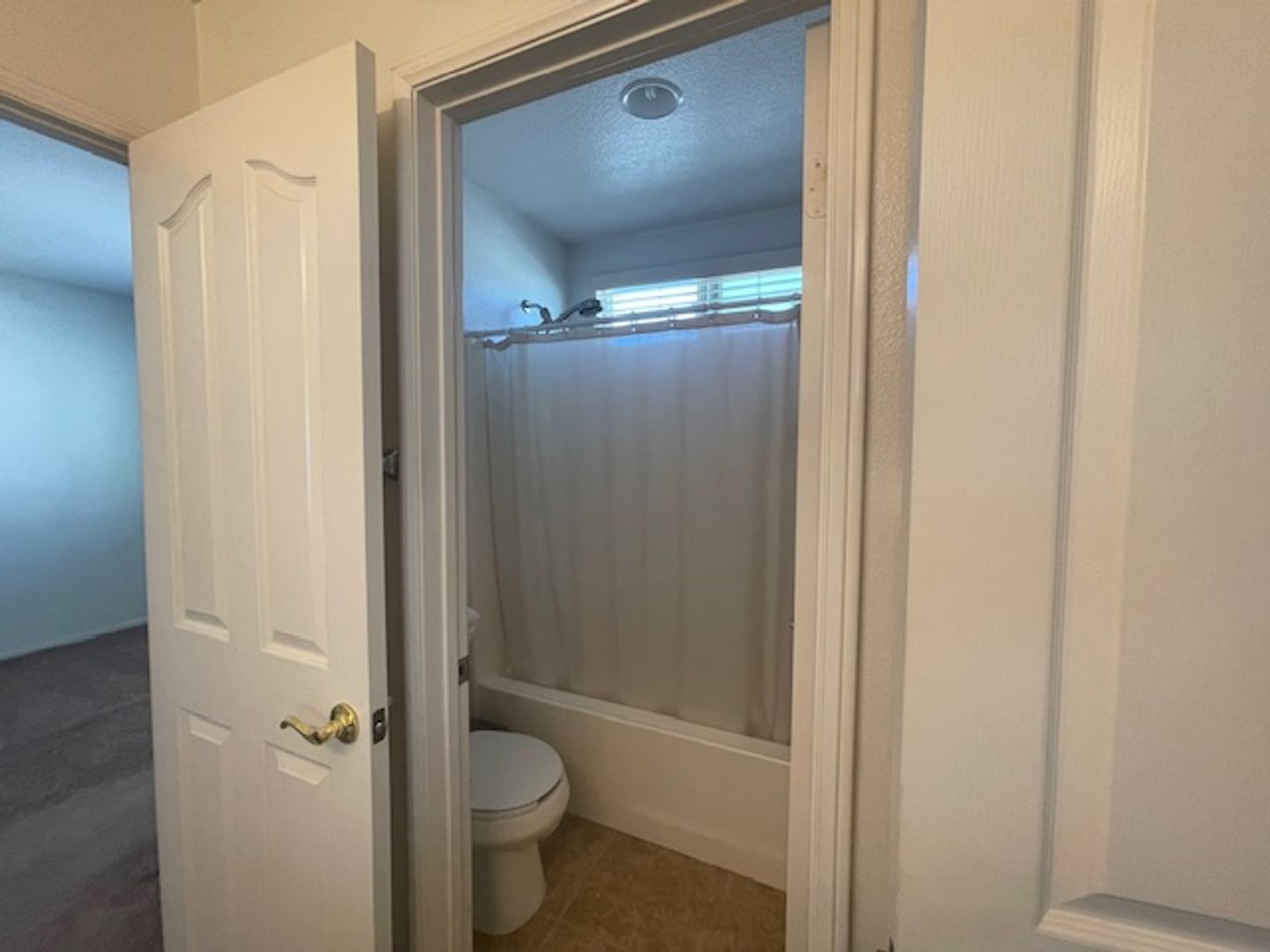 5875 Larry Dean St - Corona - California - 5 bed, 3 bath rental property