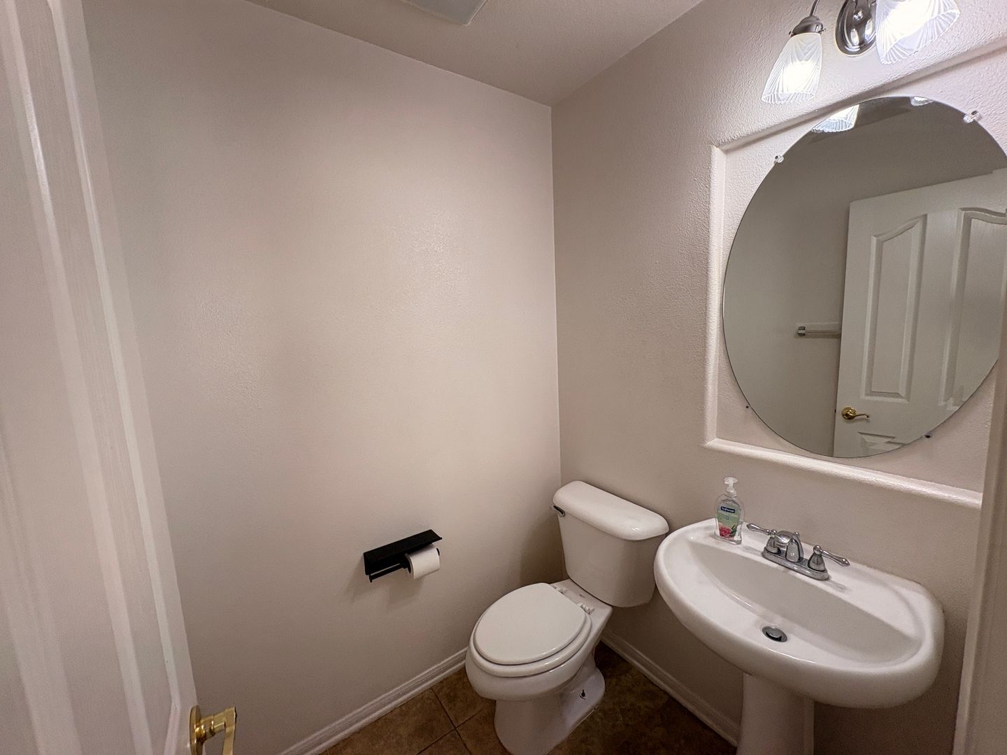 5875 Larry Dean St - Corona - California - 5 bed, 3 bath rental property