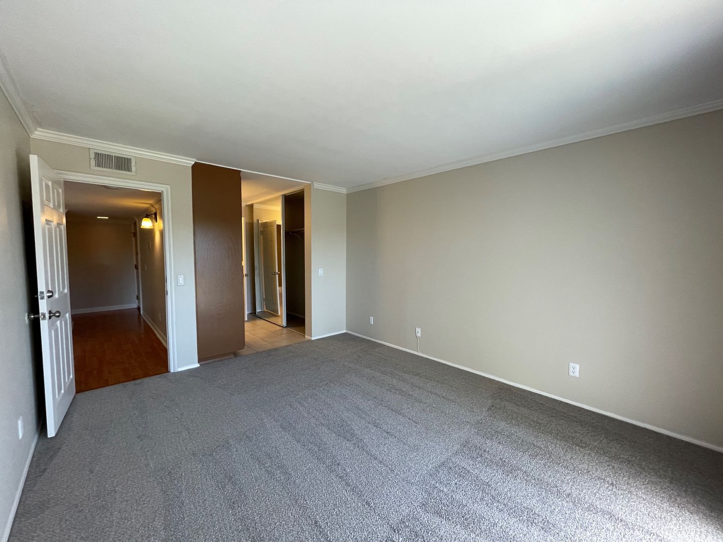 5885 El Cajon Blvd. #216 - San Diego - California - 2 bed, 2 bath rental property
