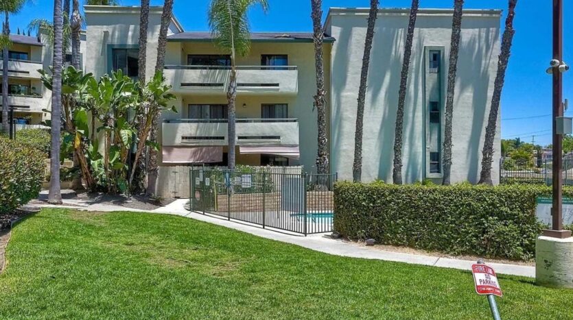 5885 El Cajon Blvd. #216 - San Diego - California - 2 bed, 2 bath rental property
